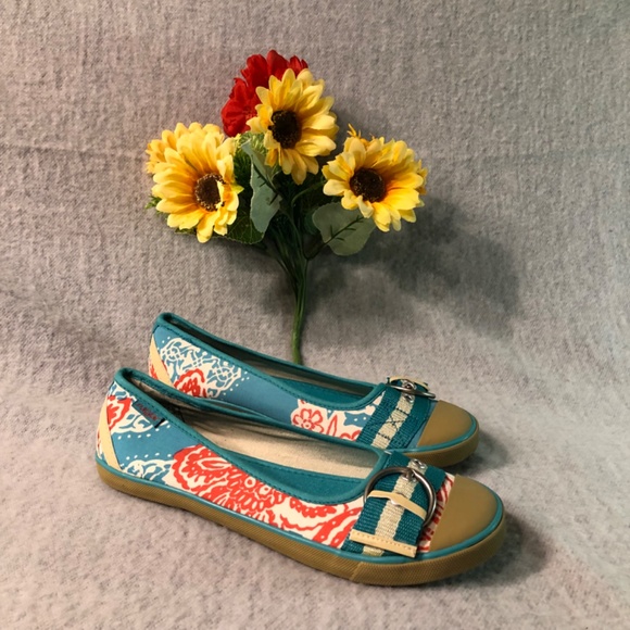 NWOT - Floral Print Buckle-Trim Sneaker Flats - Picture 2 of 16